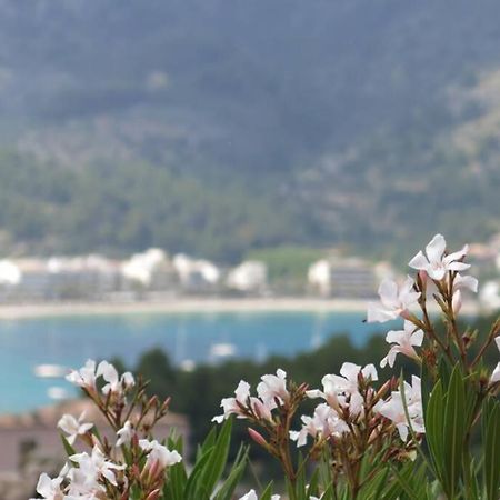 Apartamento en el Puerto de Sóller con gran terraza privada y vistas al mar. Piscina comunitaria. Localizado en un zona tranquila y muy soleada. Wifi gratis disponible. Parking. Port de Sóller Exterior foto