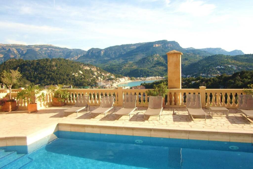 Apartamento en el Puerto de Sóller con gran terraza privada y vistas al mar. Piscina comunitaria. Localizado en un zona tranquila y muy soleada. Wifi gratis disponible. Parking. Port de Sóller Exterior foto