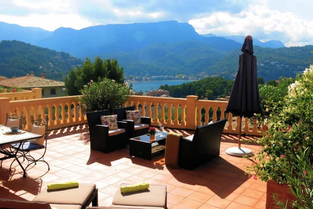 Apartamento en el Puerto de Sóller con gran terraza privada y vistas al mar. Piscina comunitaria. Localizado en un zona tranquila y muy soleada. Wifi gratis disponible. Parking. Port de Sóller Exterior foto